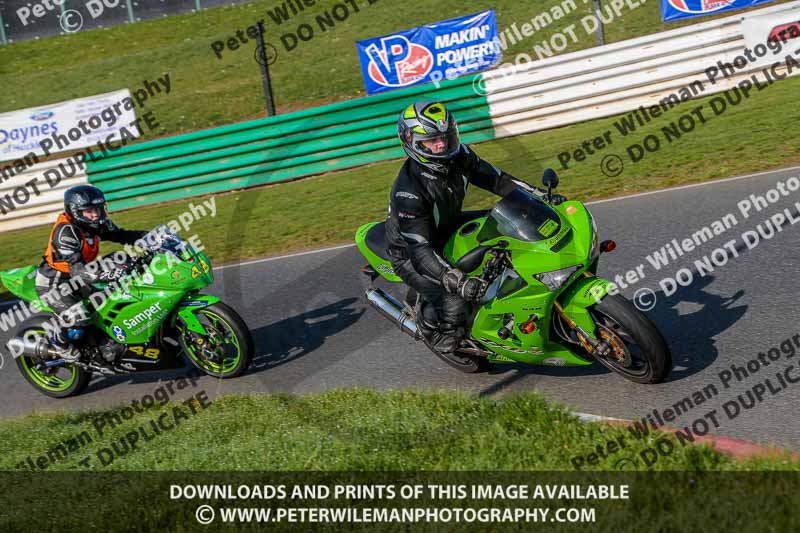 PJM Wedding Photography;enduro digital images;event digital images;eventdigitalimages;mallory park;mallory park photographs;mallory park trackday;mallory park trackday photographs;no limits trackdays;peter wileman photography;racing digital images;trackday digital images;trackday photos